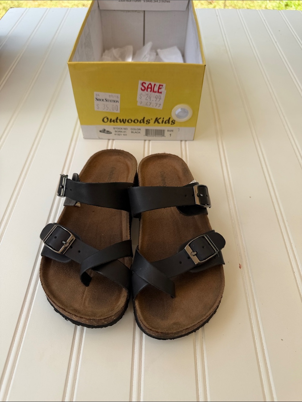 Outwoods Black Double Buckle Cross-Strap Sandals for Kids